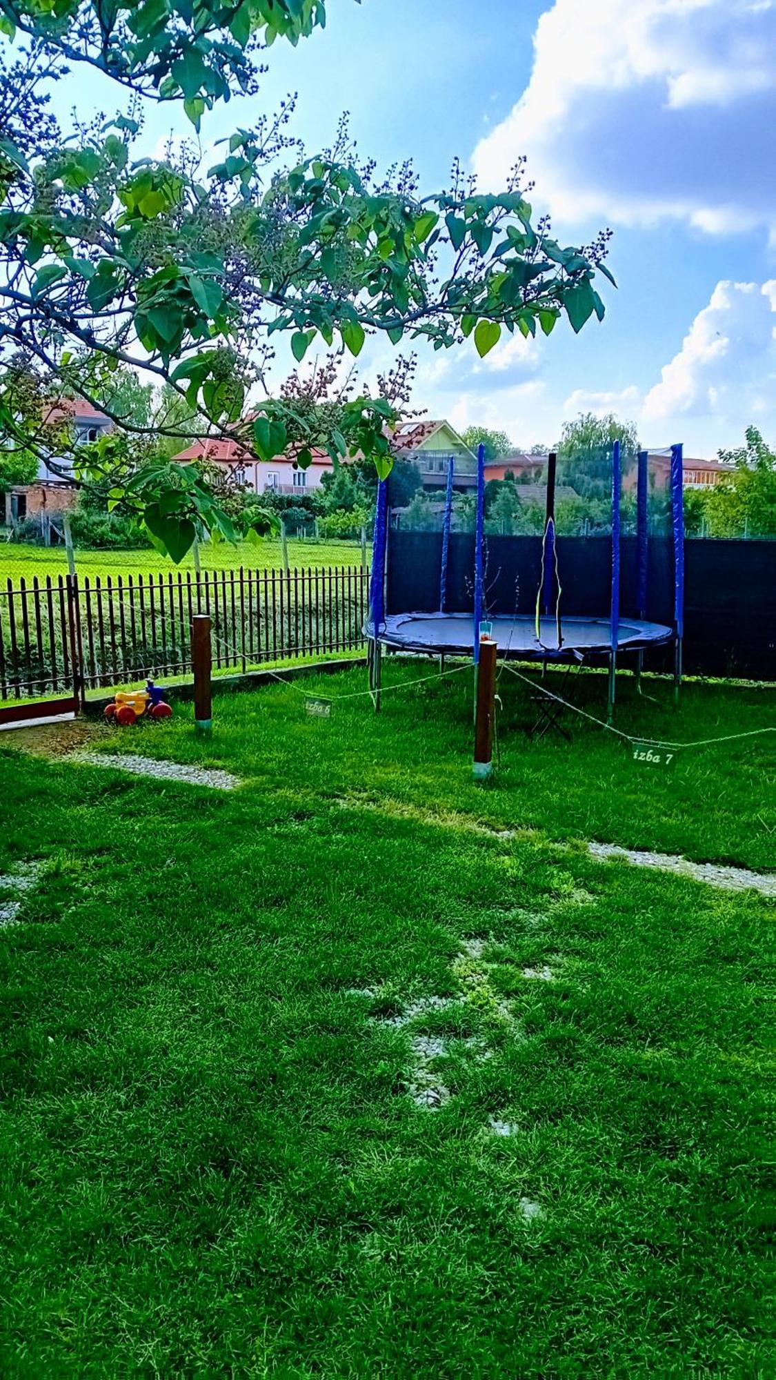 Penzion Vilka Podhajcanka Podhájska Exteriér fotografie